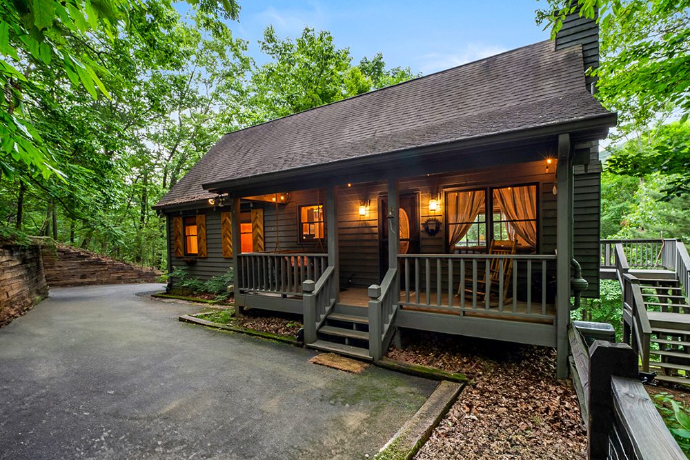 Big Canoe - Wanderer's Den - Featured