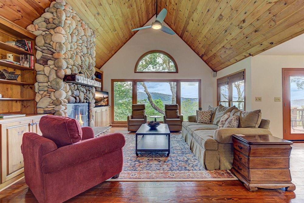 Big Canoe - Casa Bella - Featured